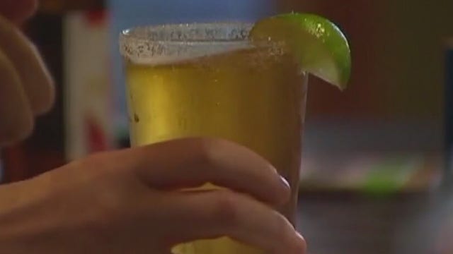 Texas bars encouraged to begin process of reopening