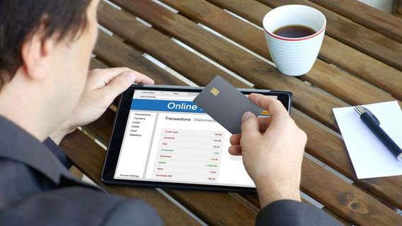 New "FICO Resilience" score could help consumers in hard times