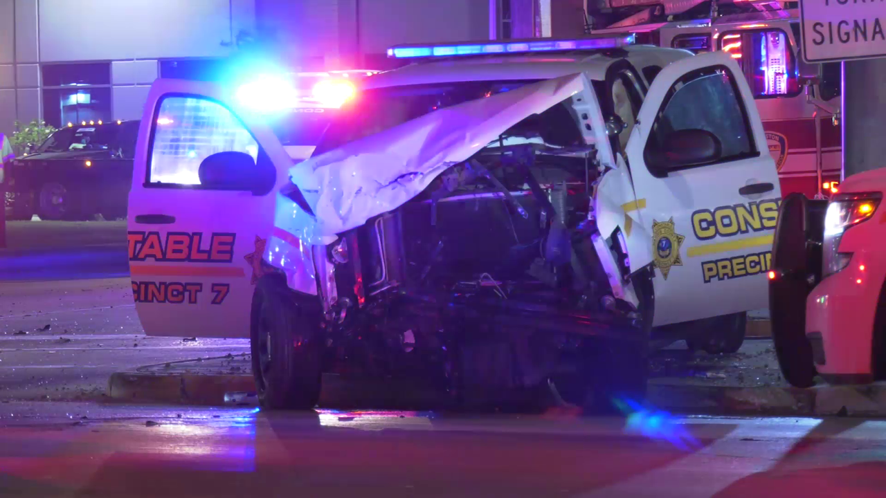Pct. 7 constable deputy involved in crash on Sam Houston Tollway FOX