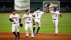 Astros defeat Mariners in Opening Day game, 8-2