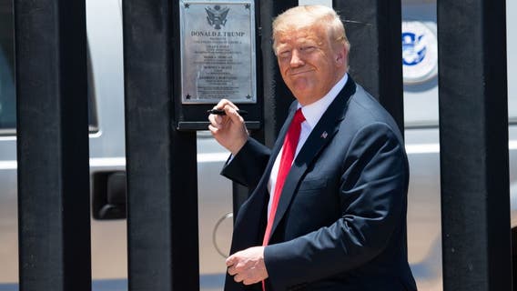 Trump criticizes private Texas border wall built by his supporters