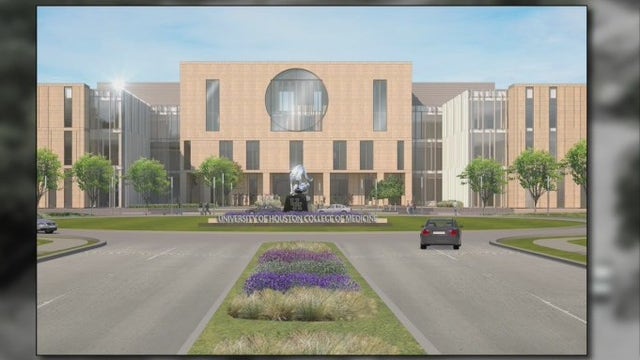 New medical school in Houston opens with a unique plan