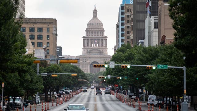 Guaranteed $1,000 a month to some Austin families - What's Your Point?