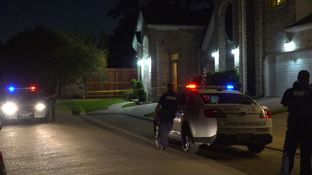 Woman shot in northern Harris County, deputies investigating