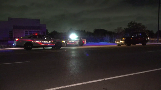 Deadly hit and run crash under investigation in northern Harris County