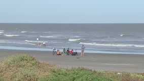 Residents return to Galveston Island relieved to see area saved from Hurricane Laura