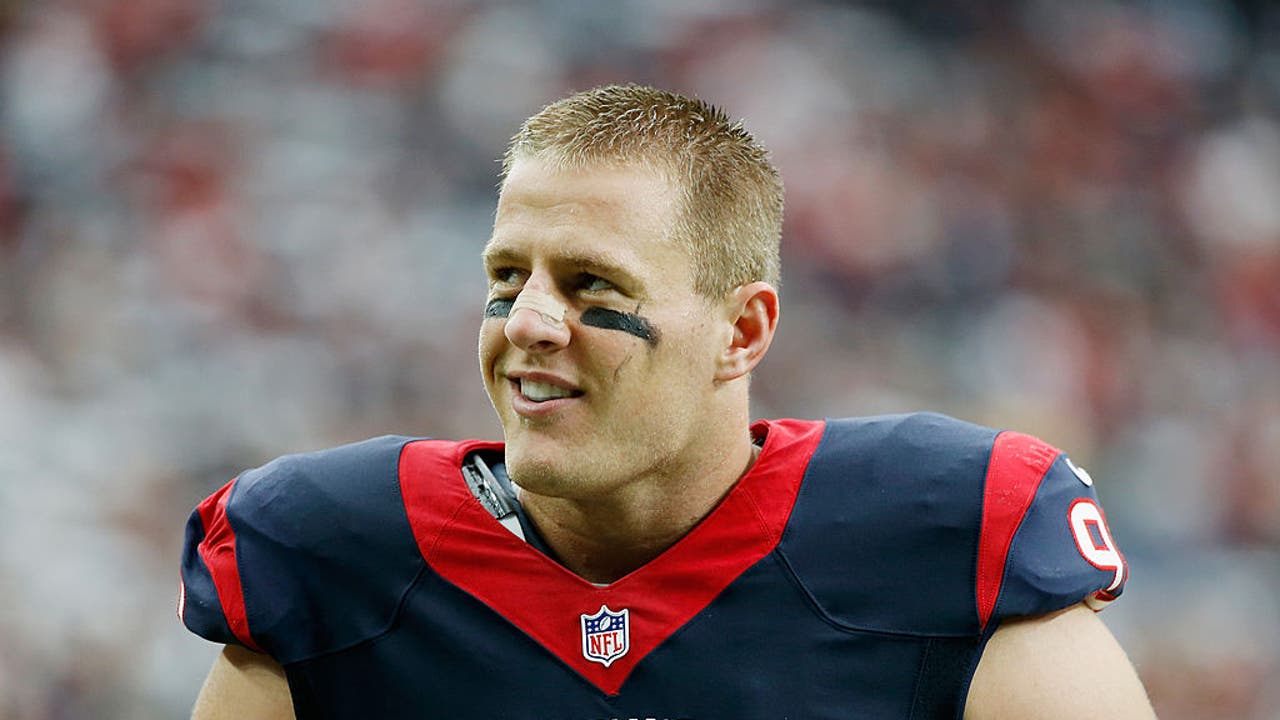 Cardinals' J.J. Watt, Reebok Unveil 'JJ IV Valor' Sneaker Honoring