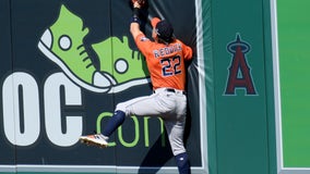 Angels rally in 8th to complete 4-game sweep of Astros