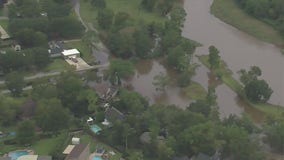 Beta leaves several homes flooded in Houston