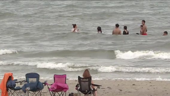 Houstonians choosing staycations over traveling for Labor Day