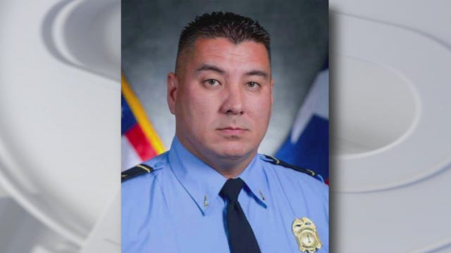 Houston Fire Department Captain Tommy Searcy dies of COVID-19