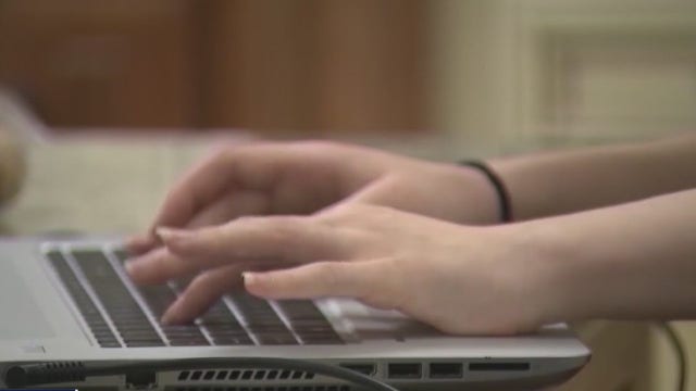 Houston-area lawmakers work to close digital divide for students