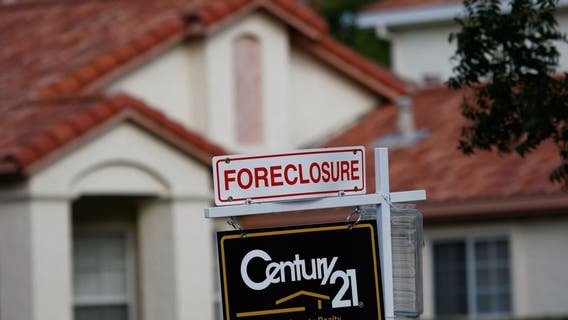 Options to avoid foreclosure for homeowners exiting forbearance or that can't pay mortgage