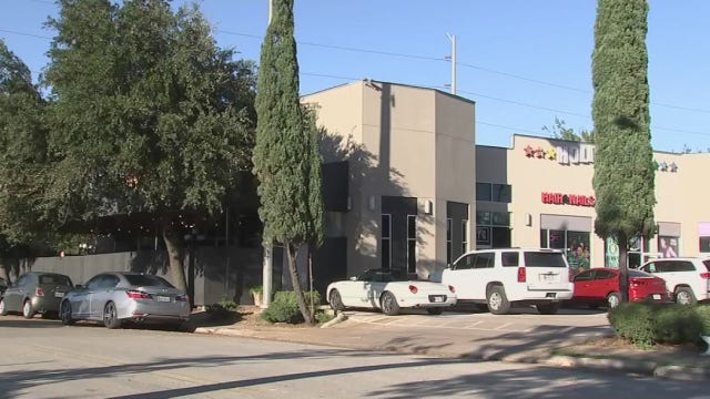 LGBTQ-friendly bar in Montrose to serve as a polling location on Election Day