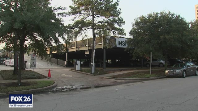 Man found shot to death in parking garage in Houston's Museum District