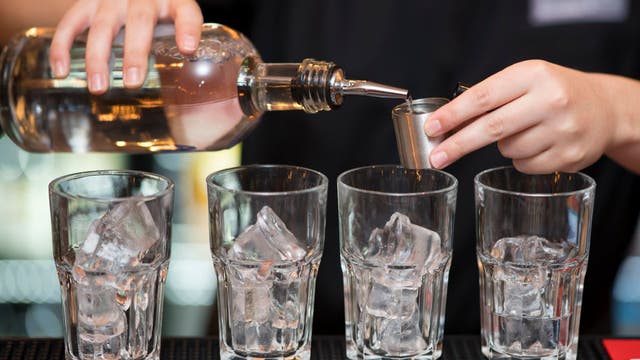 Liquor licenses suspended for 4 Houston businesses after TABC operation