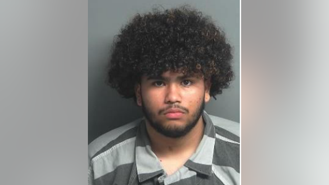 Police arrest man wanted for deadly stabbing in Conroe