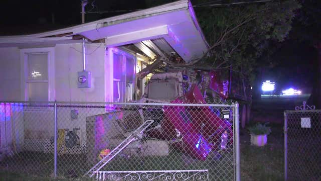 Dump truck crashes into 93-year-old woman's Highlands home