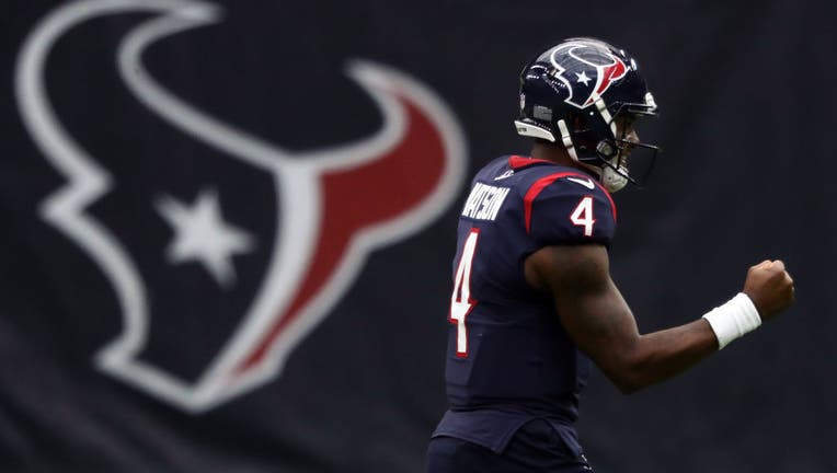 Watson tosses 3 TDs as Texans get 1st win, 30-14 over Jags