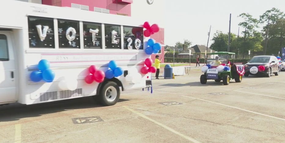 Final push to register eligible voters in Black, Latino communities in Houston