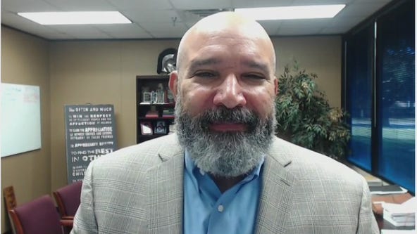 Fort Bend ISD superintendent plans to resign next year