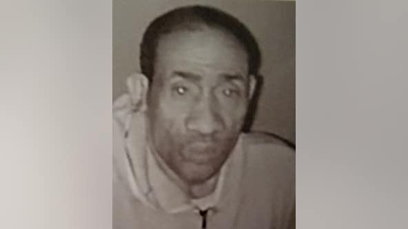 Unidentified suspect accused of setting fire in laundry room in SE Houston