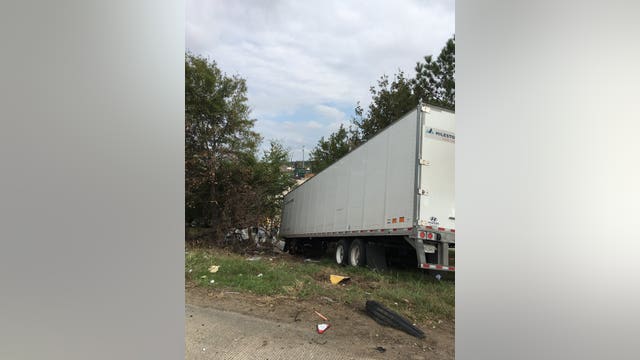 Child airlifted to local hospital after major crash involving 18-wheeler on North Freeway