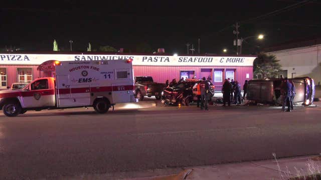 Houston police officer involved in crash on Shepherd Drive