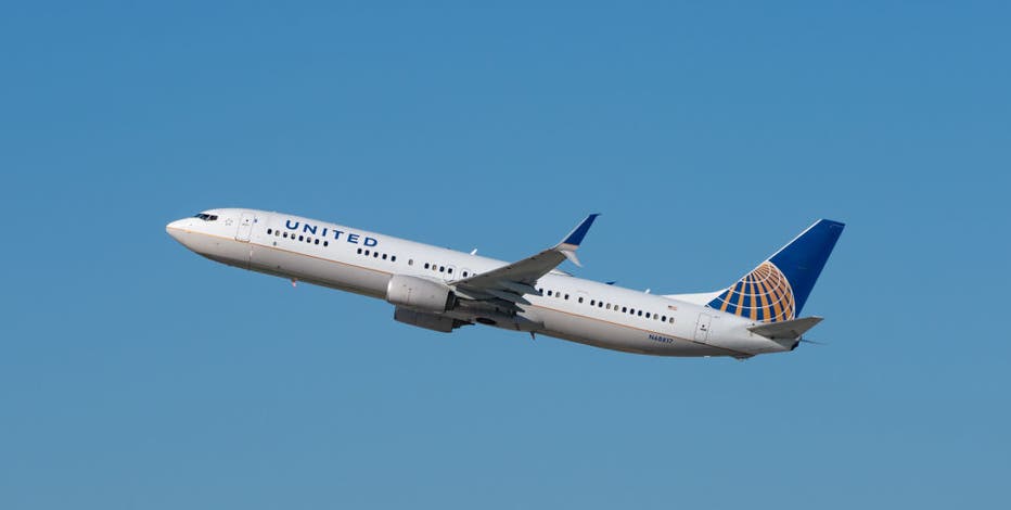 United Airlines flying Pfizer COVID-19 vaccine