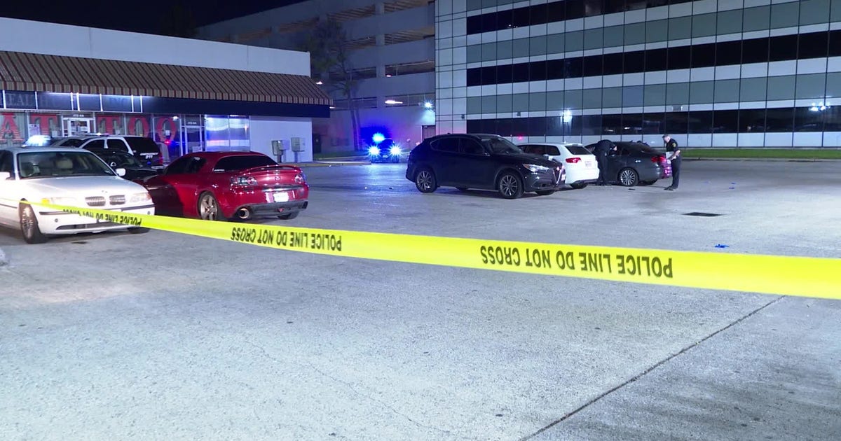 Man dies after being shot multiple times in north Houston parking lot ...