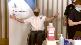 'It's that easy!' Texas Gov. Greg Abbott receives COVID-19 vaccine in Austin