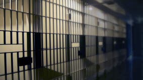 3 sentenced to prison for bank robberies in Brazoria, Wharton Co.