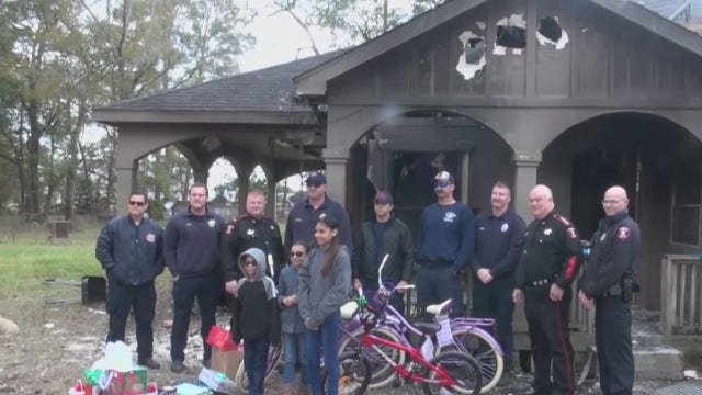 Houston-area firefighters save Christmas after family's house caught fire