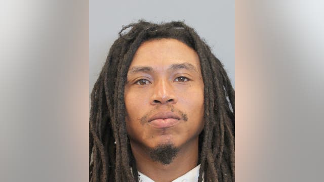 Man, woman fatally shot in SW Houston; suspect charged with capital murder