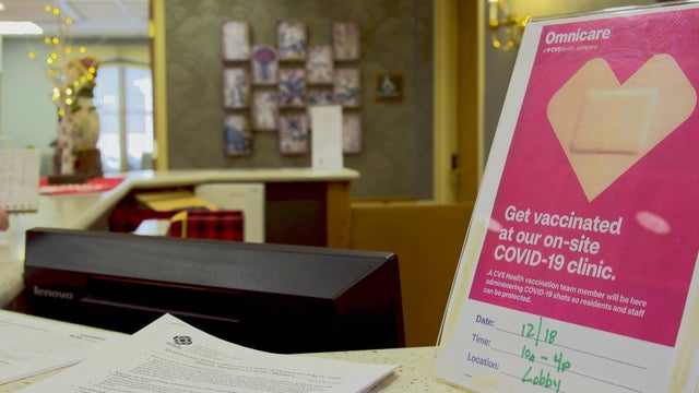 Walgreens, CVS to begin vaccinating Texans at long-term care facilities next week