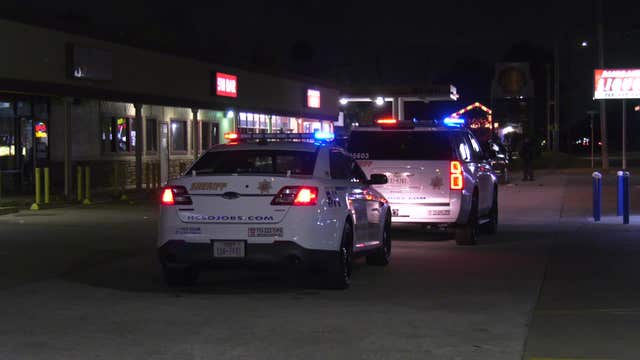 Man hospitalized in serious condition after shooting in NW Harris County