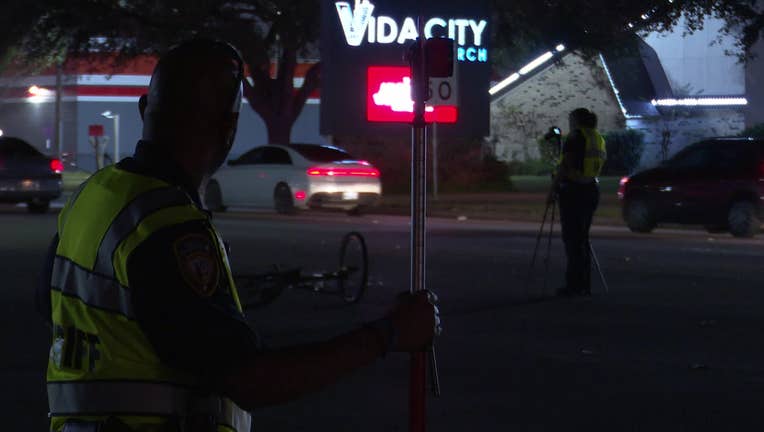 Bicyclist Fatally Struck By Vehicle In North Harris County Fox 26 Houston