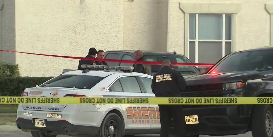 Deputy returns fire, kills man who was threatening ex-girlfriend, HCSO says