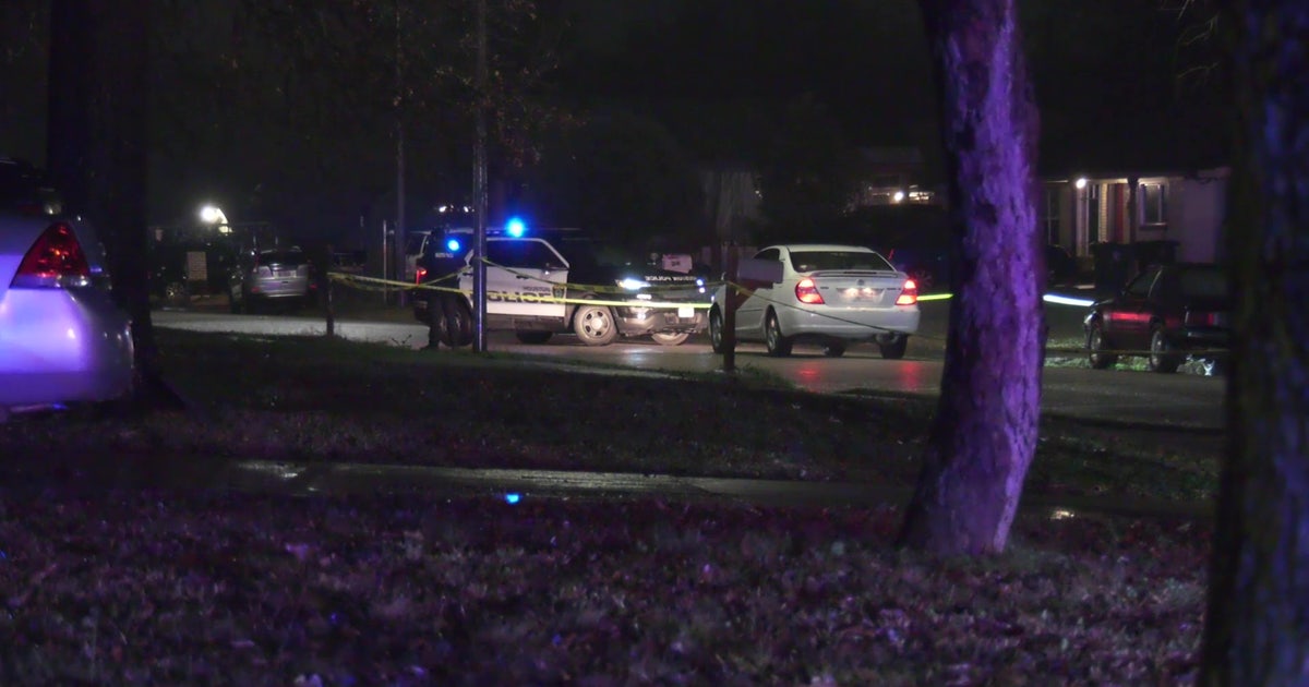 Police investigating deadly auto-pedestrian crash in NE Houston | FOX ...