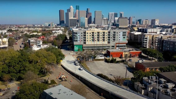 Brazos Bridge in Midtown reopens after repairs