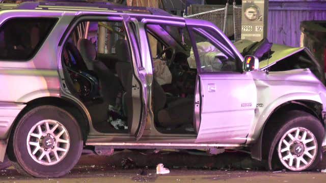Police: Suspect fired shots from vehicle during pursuit in SE Houston