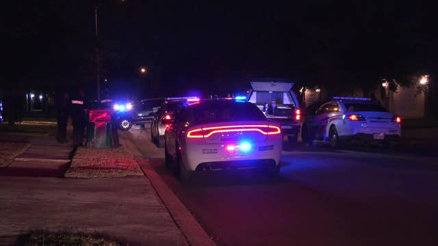 Man dies after he was shot in pickup truck in north Harris County