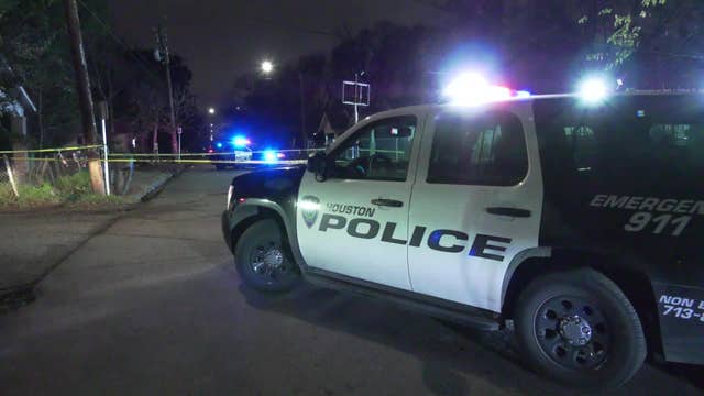 Houston police investigate drive-by shooting that injured man, woman