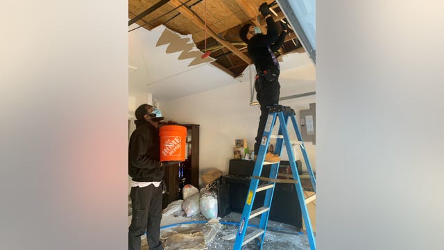 New Jersey plumbers drive to Houston to help people with broken pipes