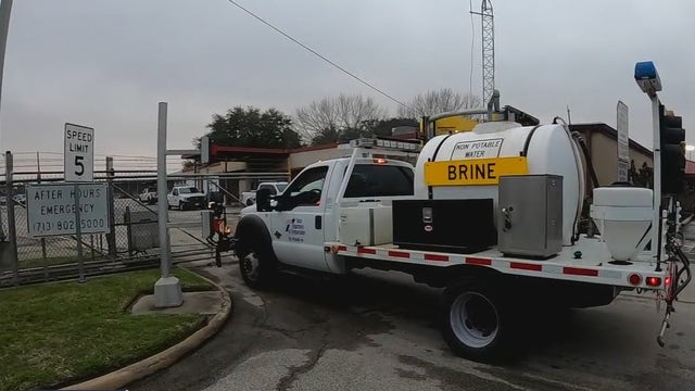 Harris County Judge compares winter storm to a hurricane as crews prepare for ice