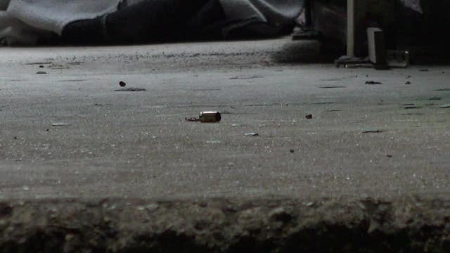 Man found shot in front of store in east Houston