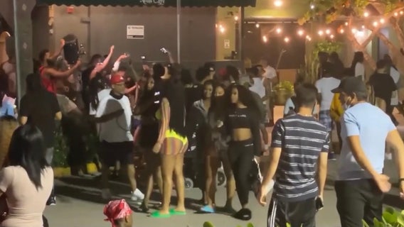 VIDEO: Police fire pepper balls to disperse Spring Break crowd in Florida