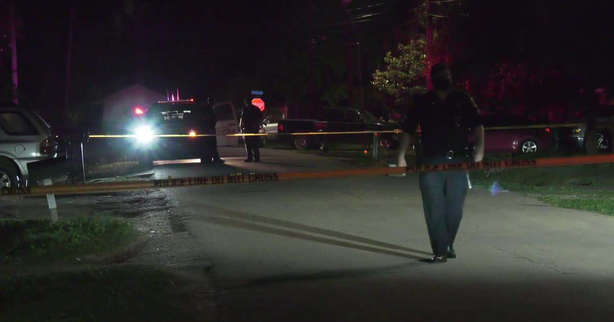 Man shot four times outside northeast Houston home | FOX 26 Houston