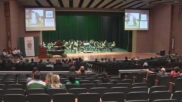 Santa Fe community pays tribute to fallen 10 three years after deadly shooting