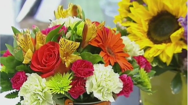 Event planner gives tips on dealing with the worldwide flower shortage